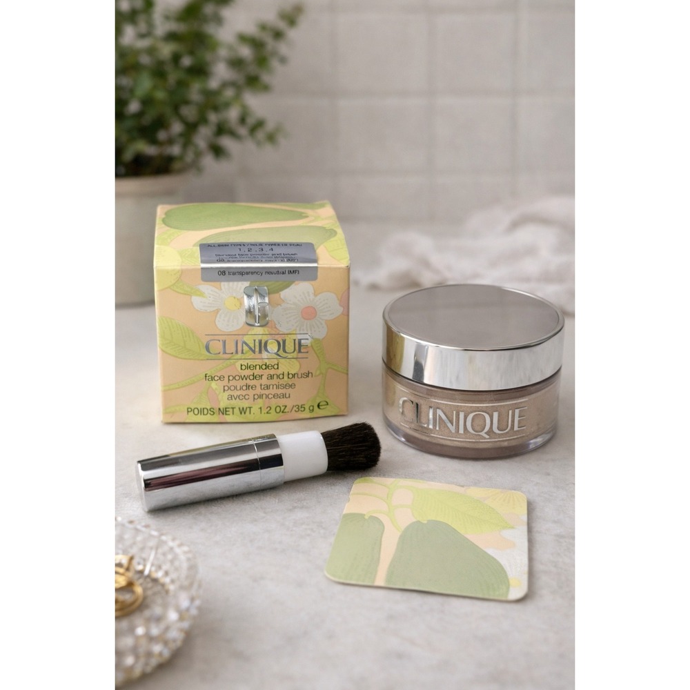 Clinique Blended Face Powder and Brush 08 Transparency Neutral 1.2oz NEW